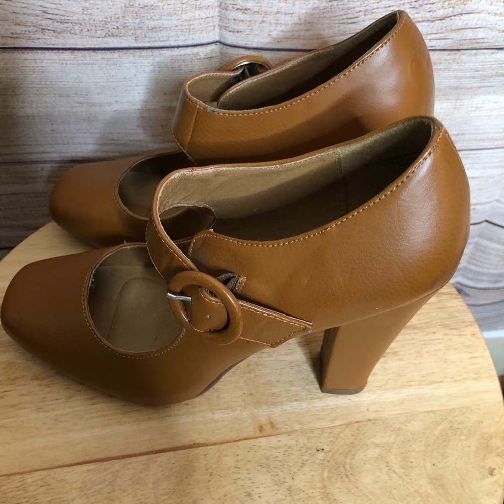 Bumper‎ Mary Jane Heel